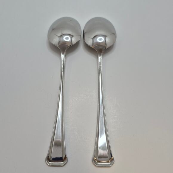 Oneida SSS Maestro St. Leger Vintage Serving Spoons Set of 2 Discontinued - Picture 8 of 16